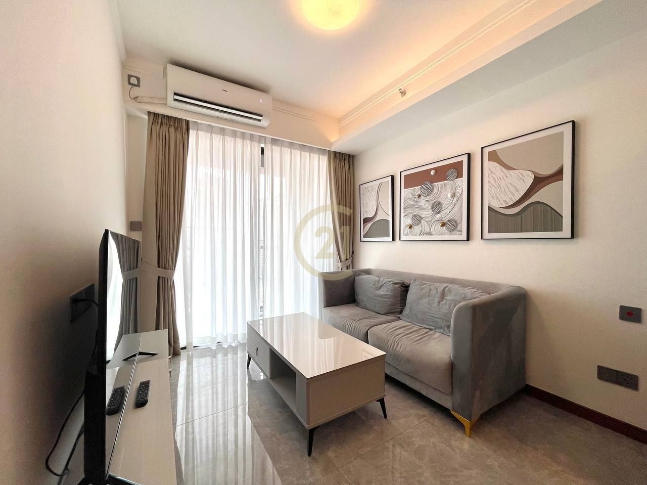 LUXURIOUS TWO BEDROOM FOR RENT