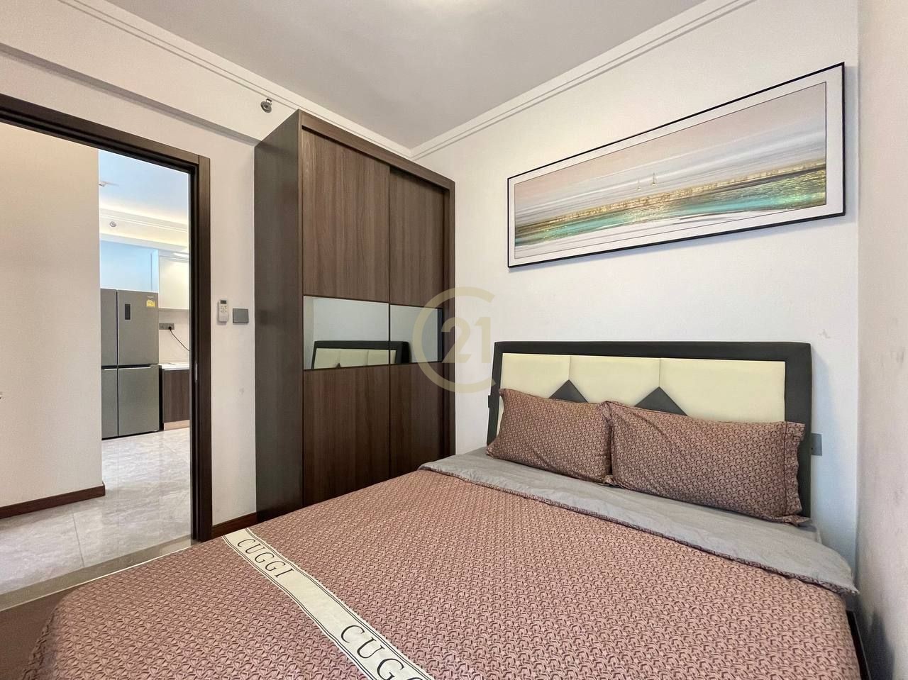 LUXURIOUS TWO BEDROOM FOR RENT
