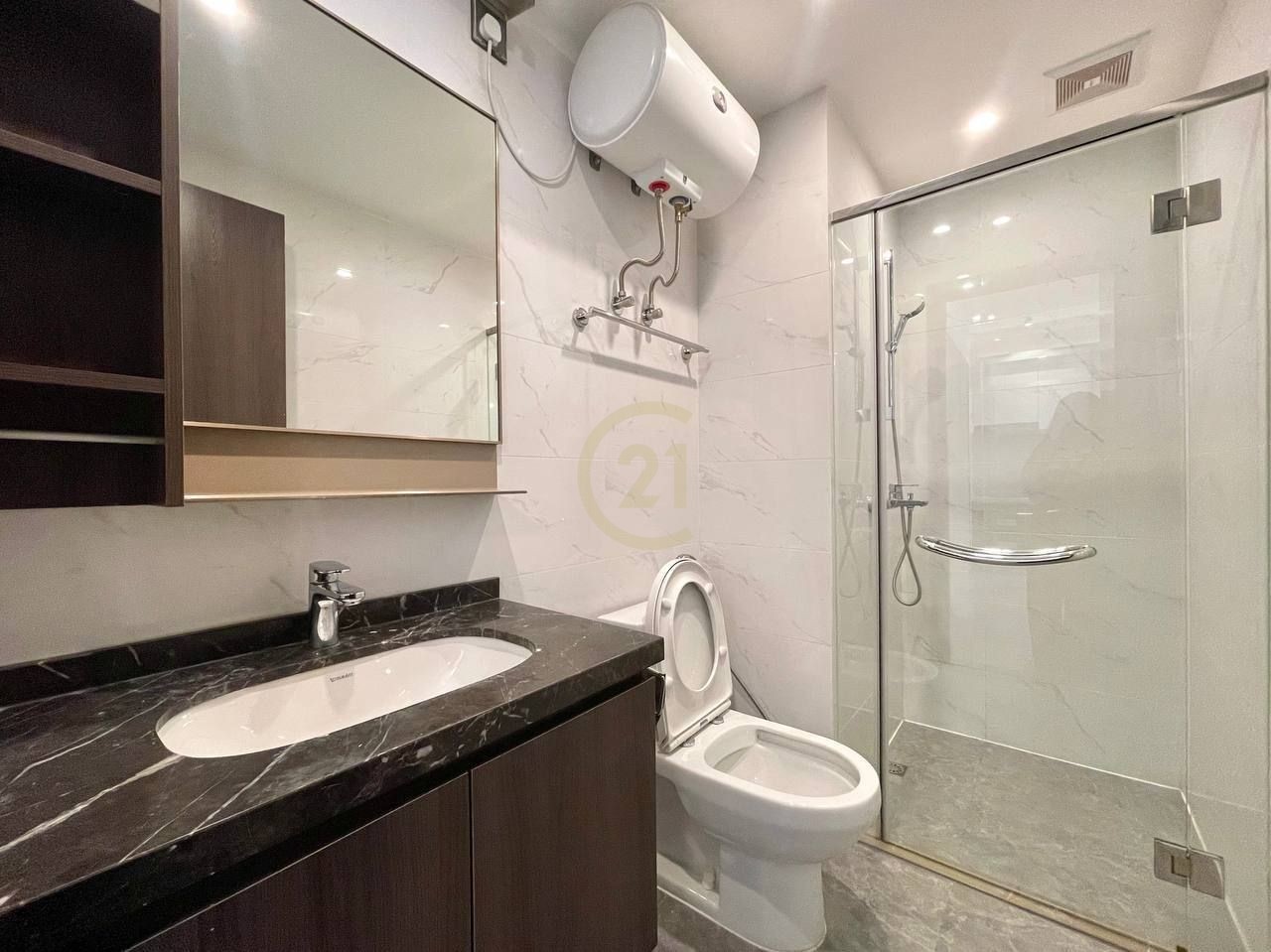 LUXURIOUS TWO BEDROOM FOR RENT