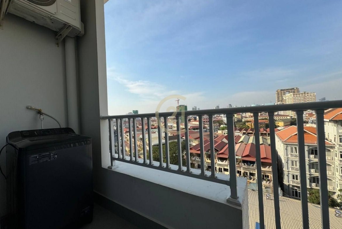 STYLISH STUDIO ROOM FOR RENT