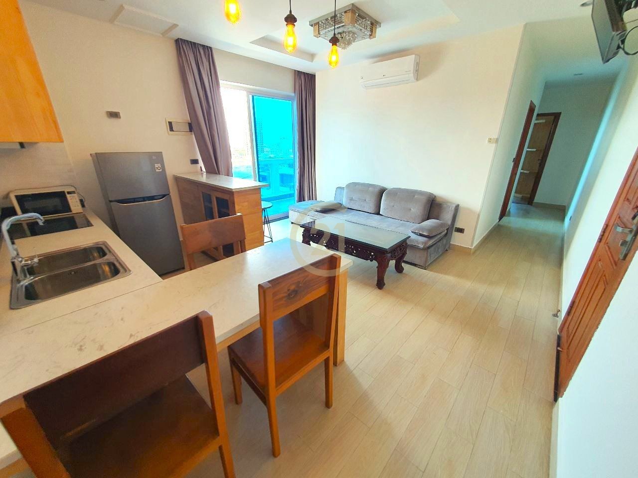 WESTERN THREE BEDROOM FOR RENT