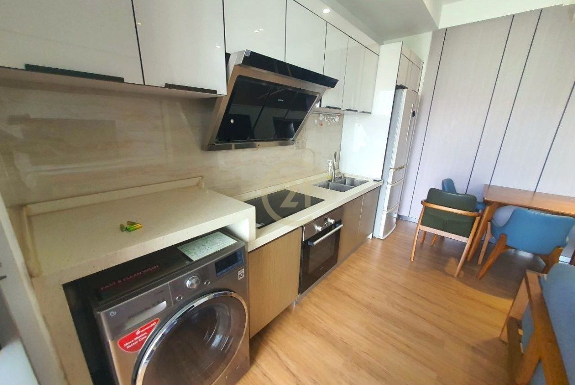 VINTAGE TWO BEDROOM FOR RENT