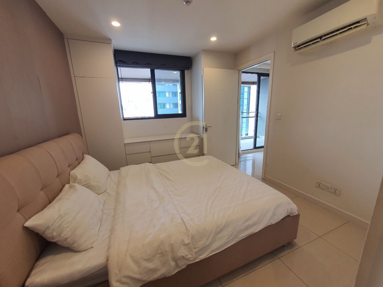 MODERN TWO BEDROOM FOR RENT