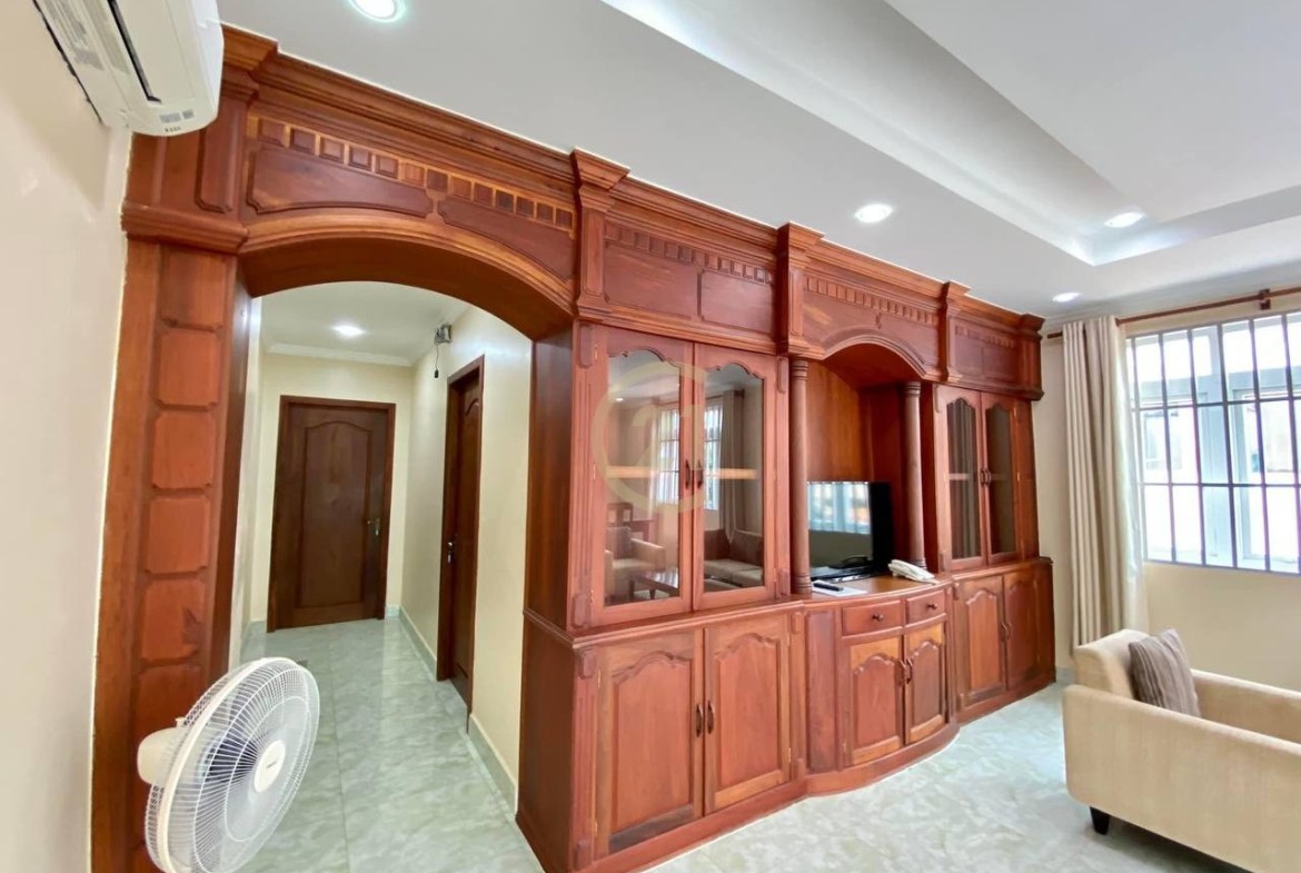 CLASSIC TWO BEDROOM FOR RENT