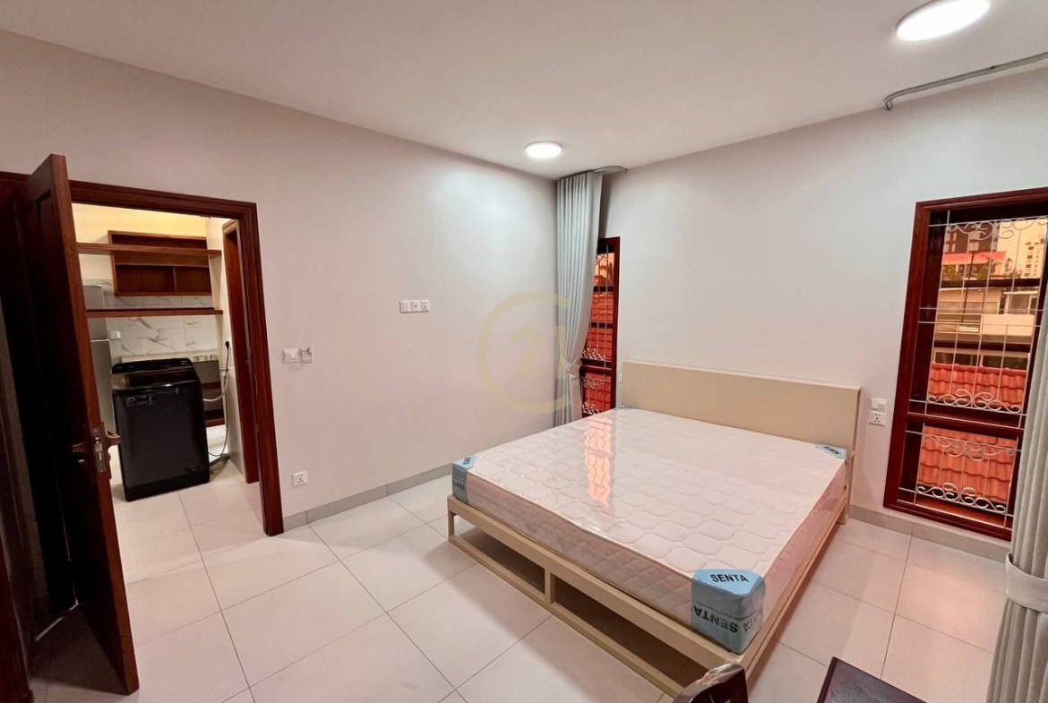 Luxury One Bedroom For Rent At BKK1