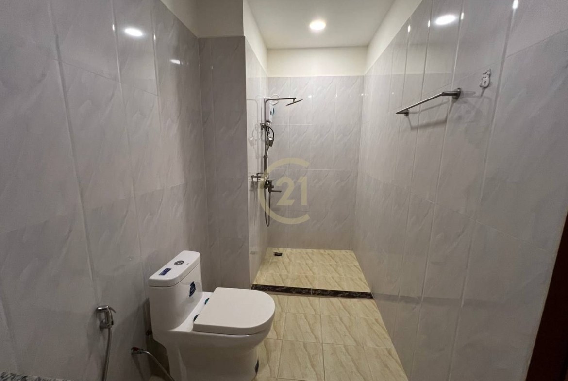 Cozy & Fully Furnished 1-BR Apartment for Rent in TTP