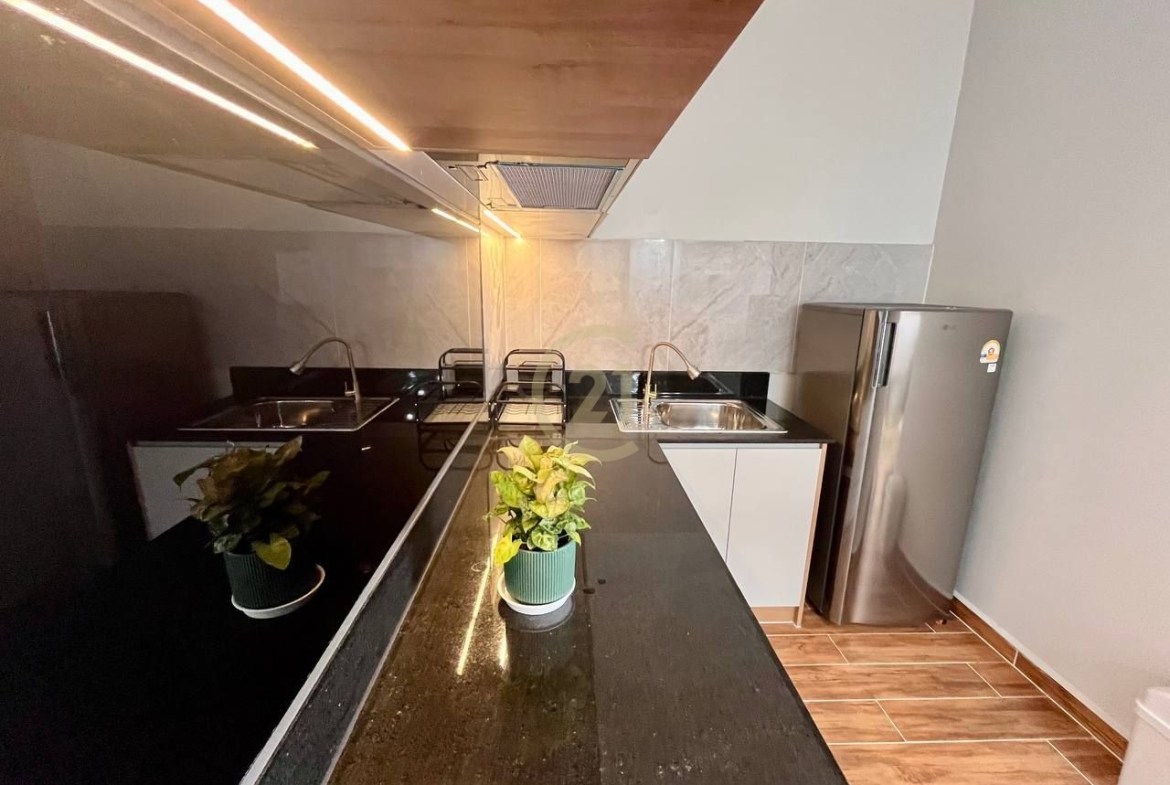Luxury One Bedroom For Rent At Tonle Bassac