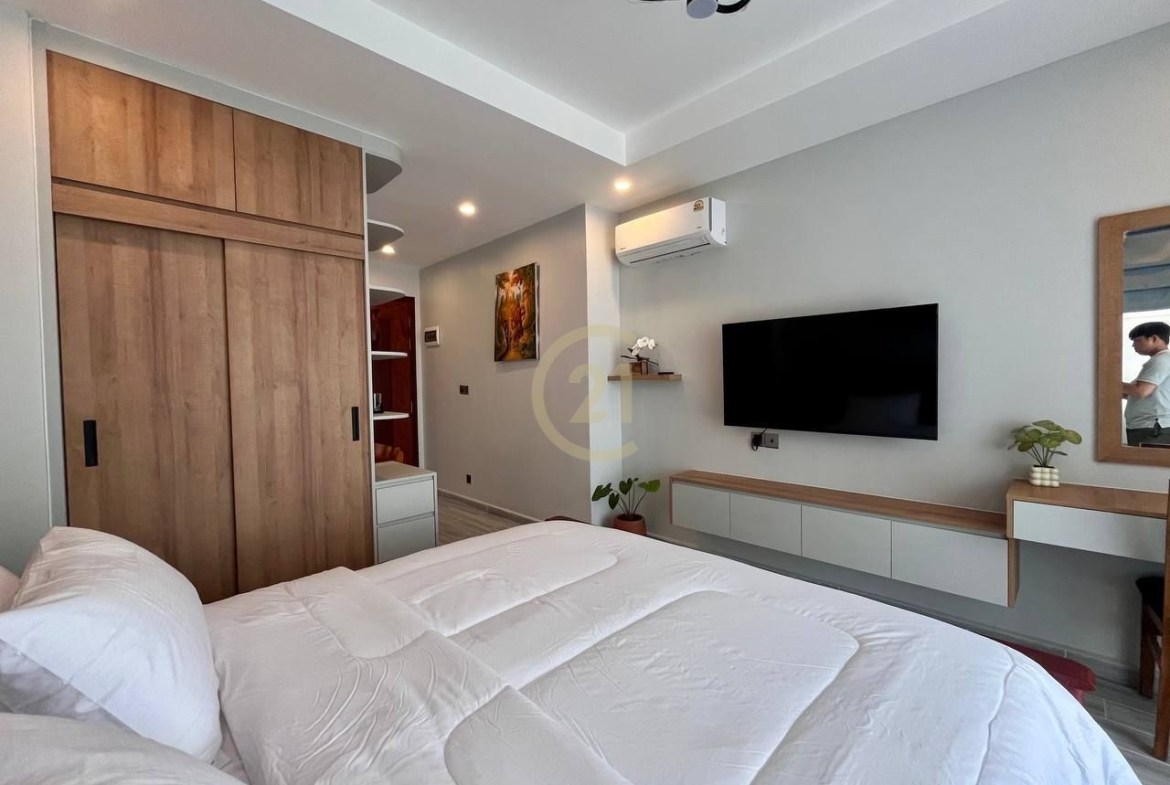 Newly Studio For Rent Near Independent Monument
