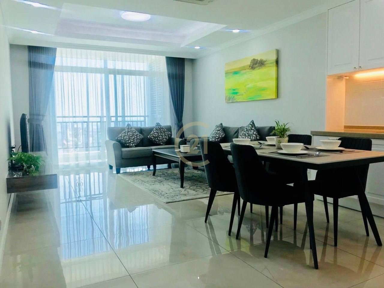 Spacious 2-Bedroom Serviced Apartment for Rent in BKK1