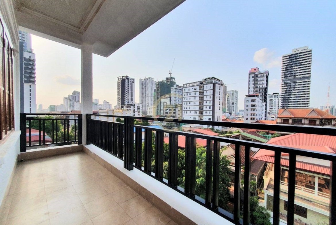 Fully Furnished 2-BR Serviced Apartment In BKK1