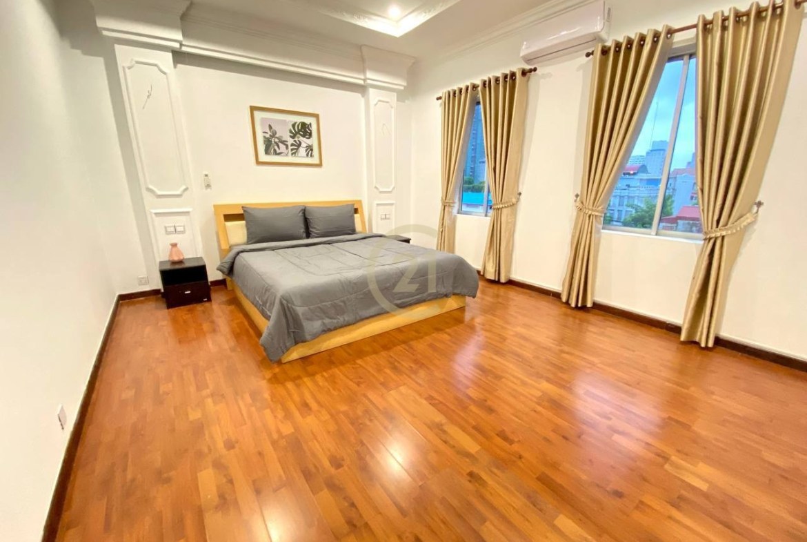 Beautiful 1-BR Serviced Apartment In BKK1
