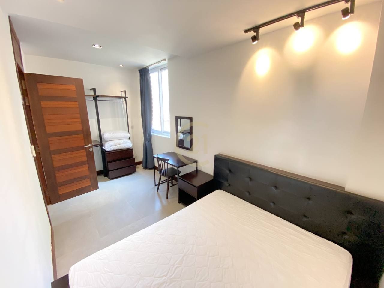 photo_4_2025-04-08_10-28-22