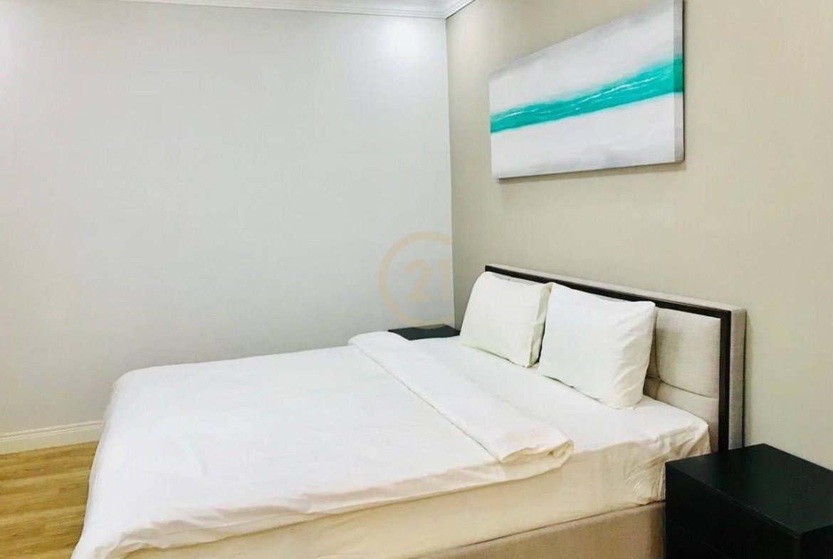 Spacious 2-Bedroom Serviced Apartment for Rent in BKK1