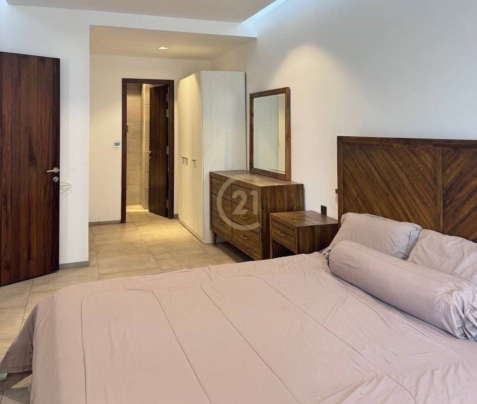 photo_4_2025-04-24_11-24-33