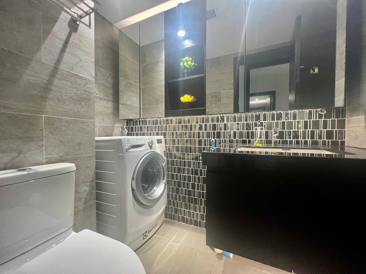 Luxury Two bedroom For Rent At Skylar