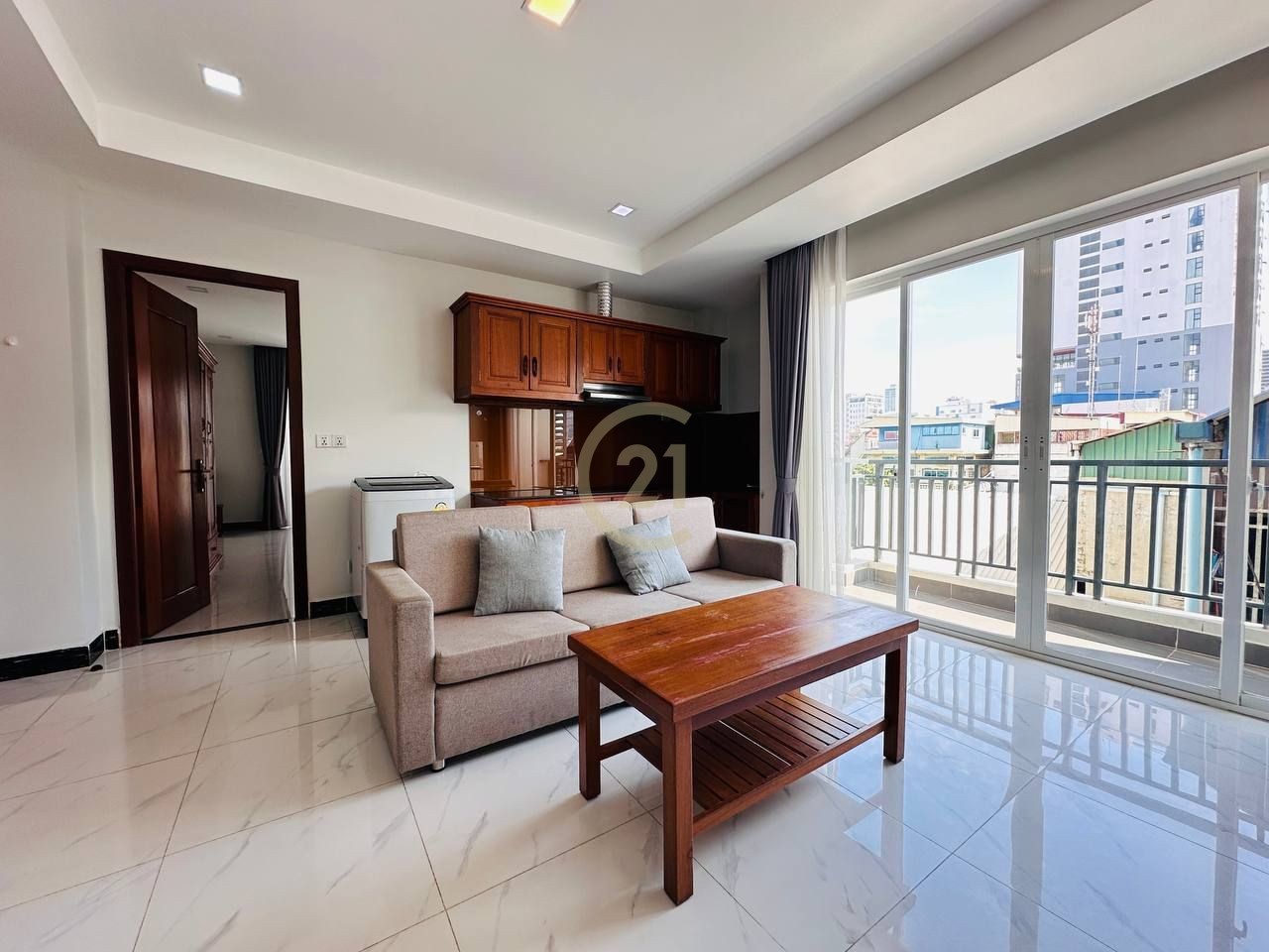 Spacious 1-Bedroom Apartment with 2 Balconies | Toul Tompoung (TTP)