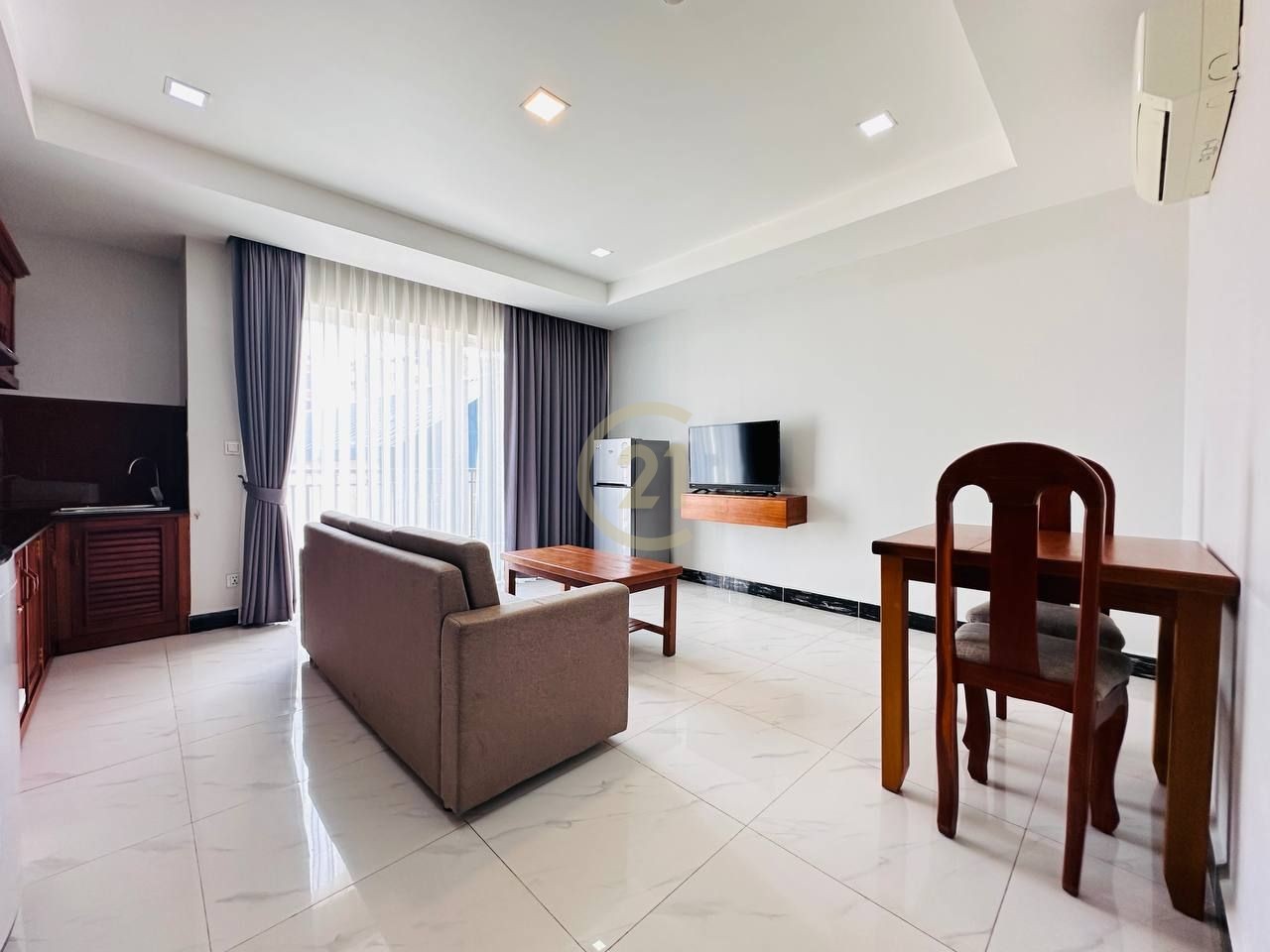 Spacious 1-Bedroom Apartment with 2 Balconies | Toul Tompoung (TTP)