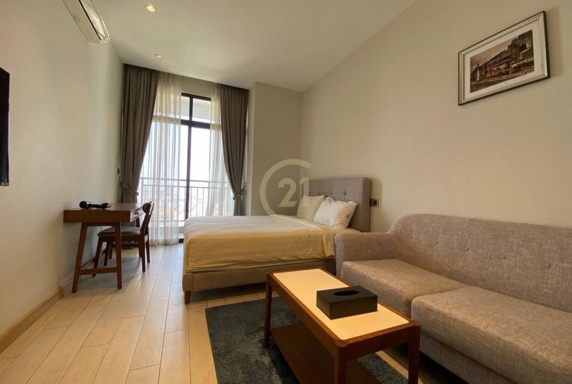 Modern Studio Condo for Rent in BKK1