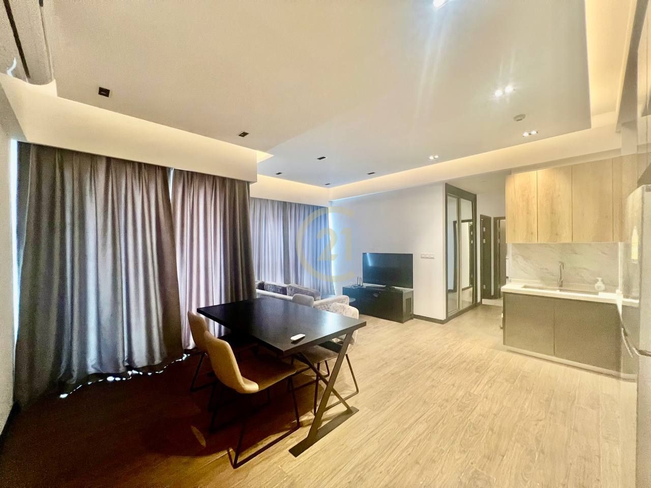 Luxury Two bedroom For Rent At Skylar