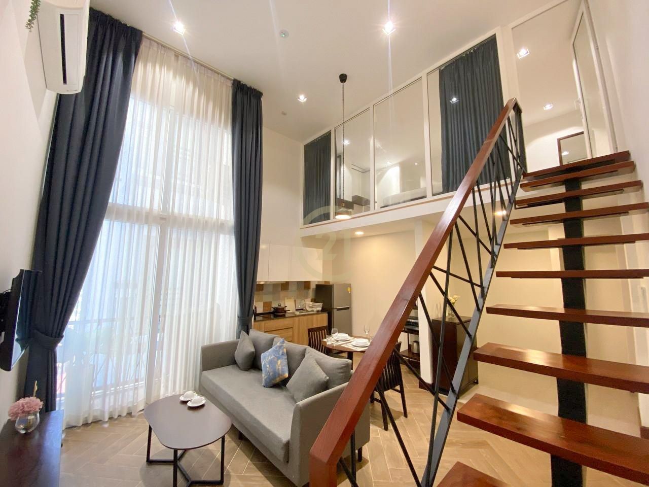 Modern Duplex 1BR with Pool & Rooftop Garden