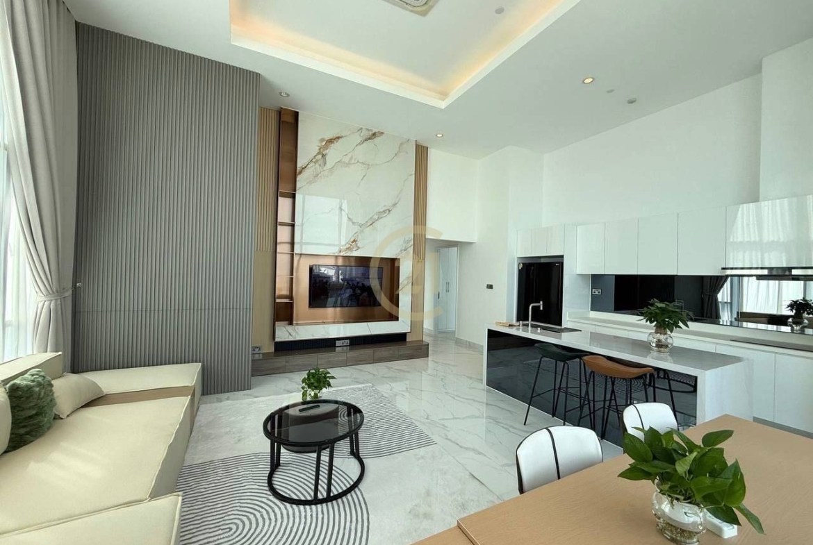 Luxury Penthouse 3 Bedroom For Rent At BKK1
