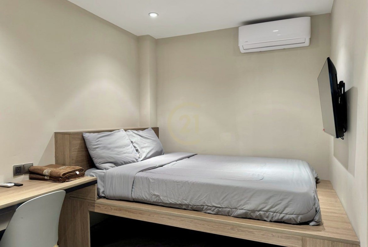 BKK1 | Fully Furnished Ground Floor Studio for Rent