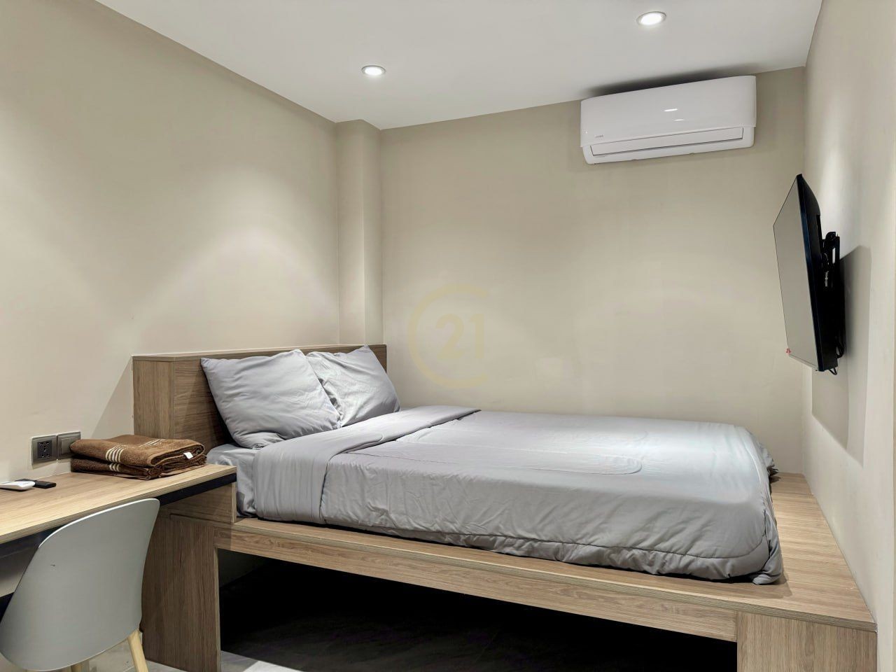 BKK1 | Fully Furnished Ground Floor Studio for Rent