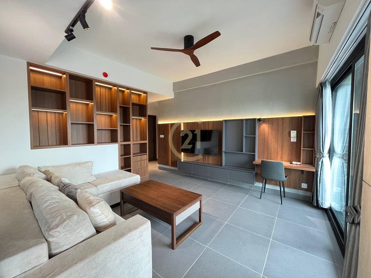 WESTERN TWO BEDROOM FOR RENT