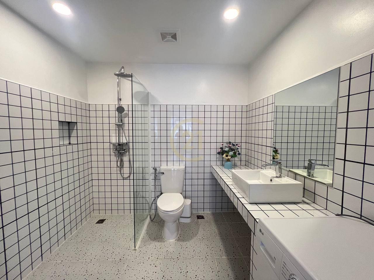 COZY TWO BEDROOM FOR RENT