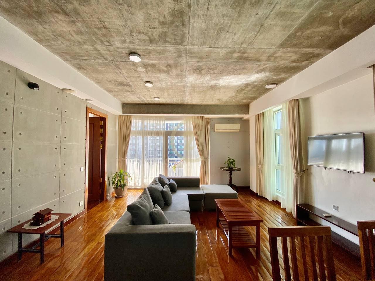 MODERN ONE BEDROOM FOR RENT