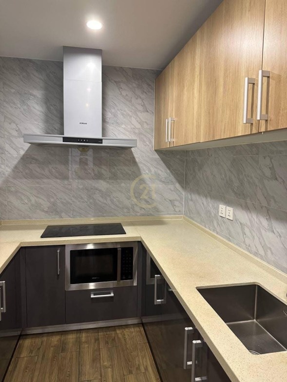 WESTERN ONE BEDROOM FOR RENT