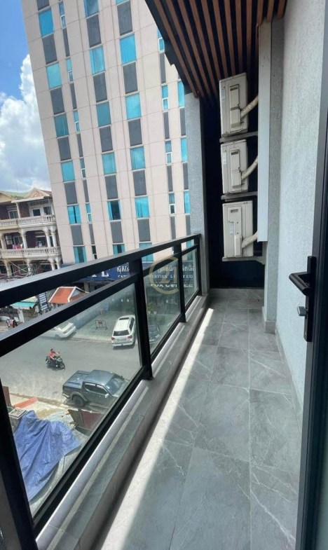 VINTAGE TWO BEDROOM FOR RENT