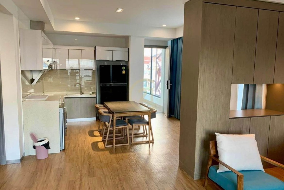 VINTAGE TWO BEDROOM FOR RENT