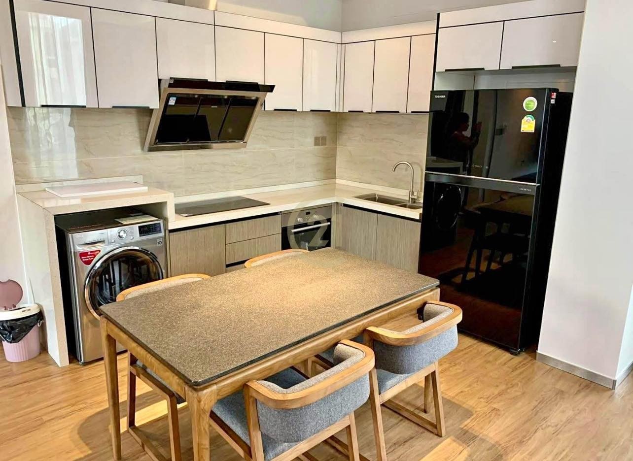 492352393_1005967321635294_2615050853585943187_n VINTAGE TWO BEDROOM FOR RENT