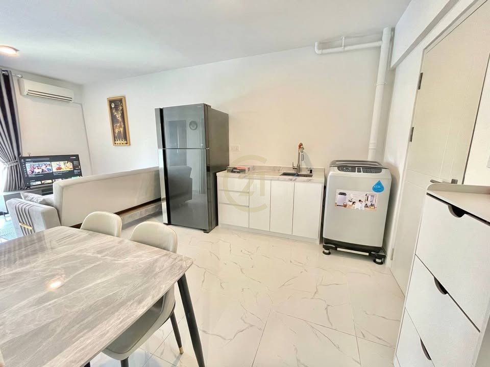 LOVELY TWO BEDROOM FOR RENT