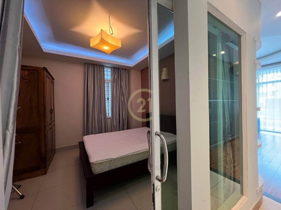 CLASSIC ONE BEDROOM FOR RENT
