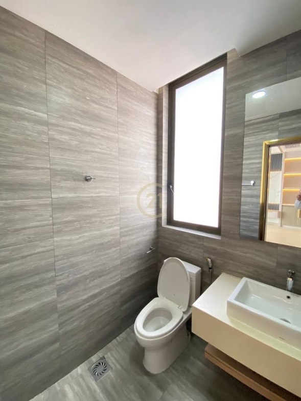 LUXURIOUS TWO BEDROOM FOR RENT