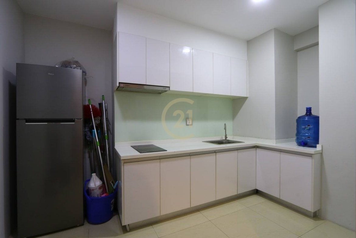 VINTAGE TWO BEDROOM FOR RENT