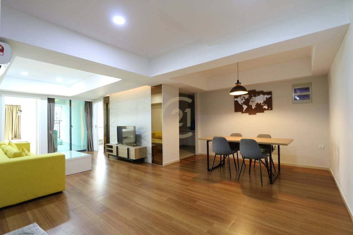 VINTAGE TWO BEDROOM FOR RENT