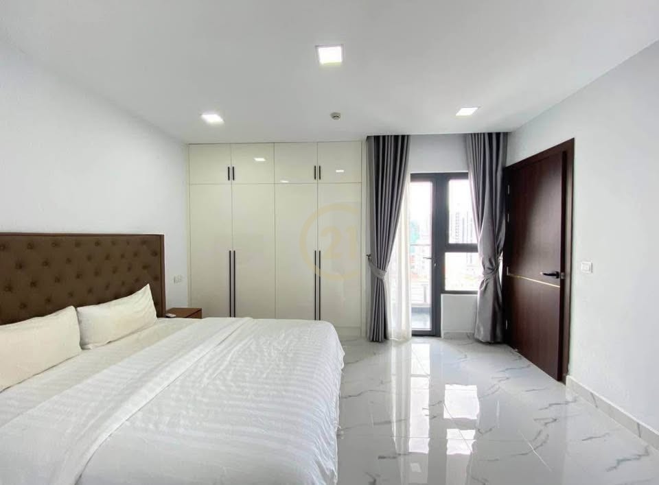 SPECIOUS TWO BEDROOM FOR RENT