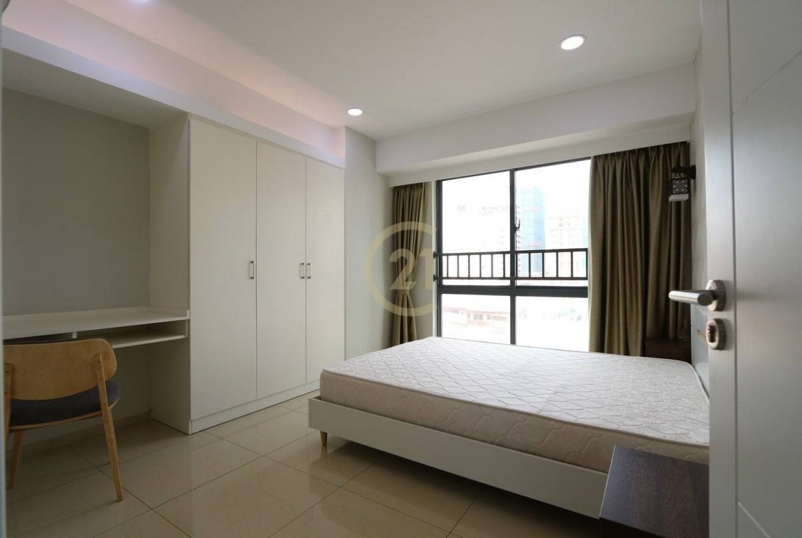 VINTAGE TWO BEDROOM FOR RENT