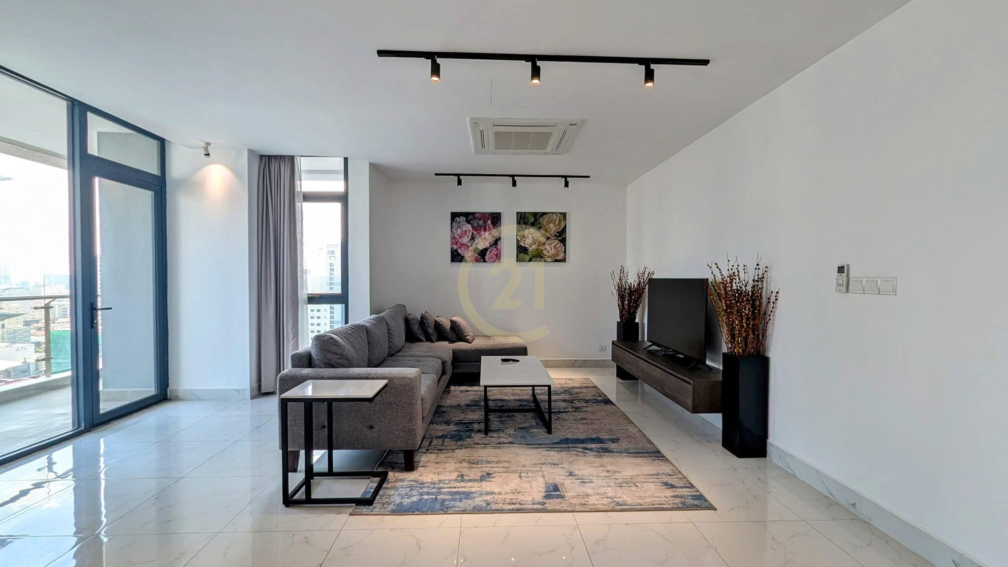WESTERN TWO BEDROOM FOR RENT