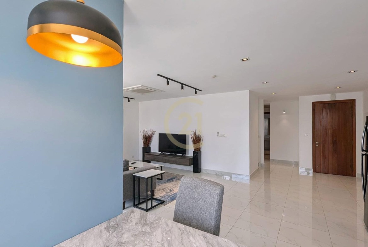 WESTERN TWO BEDROOM FOR RENT