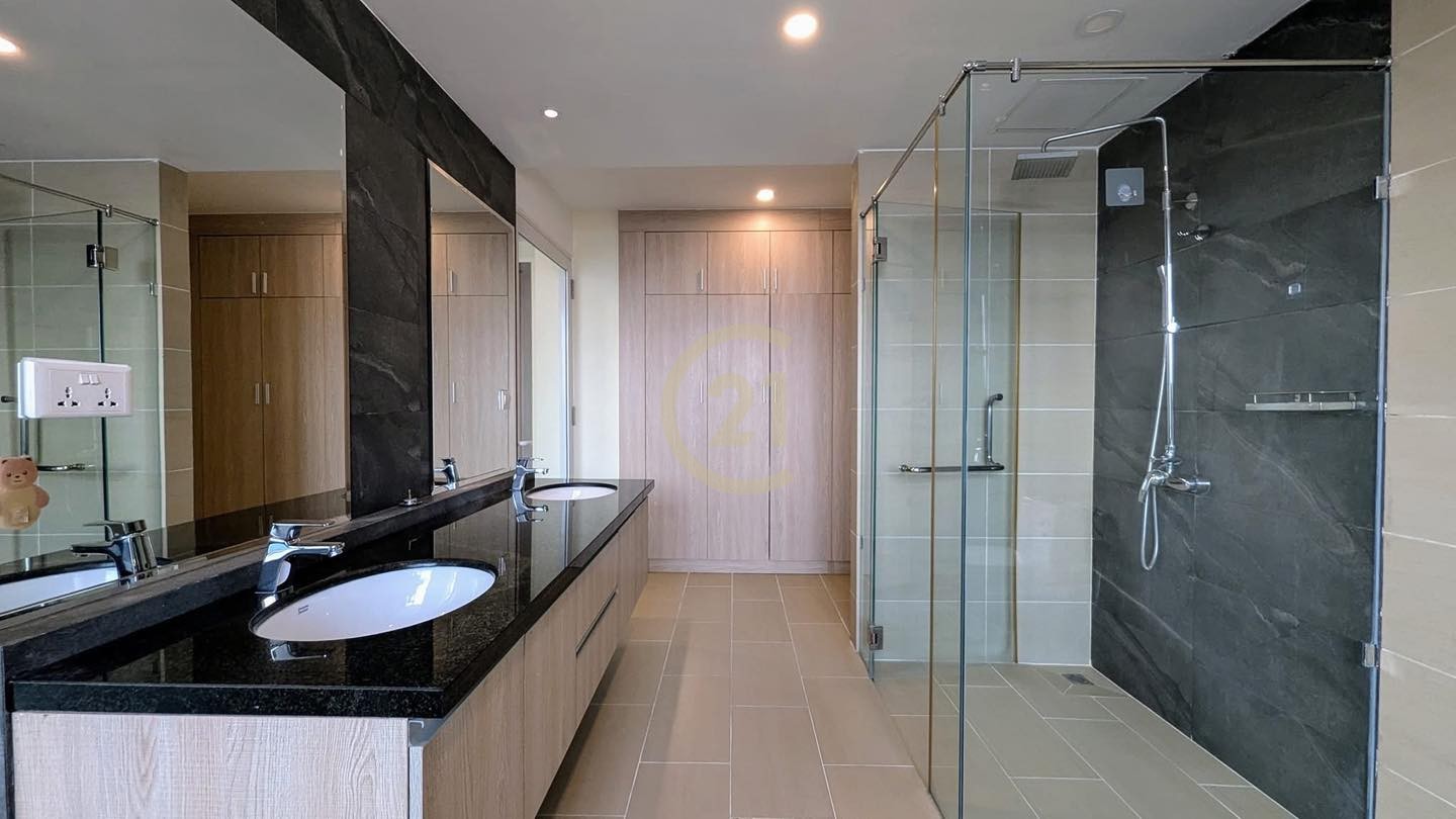 497488437_1258464509616310_1748406525173598423_n LUXURIOUS THREE BEDROOM FOR RENT