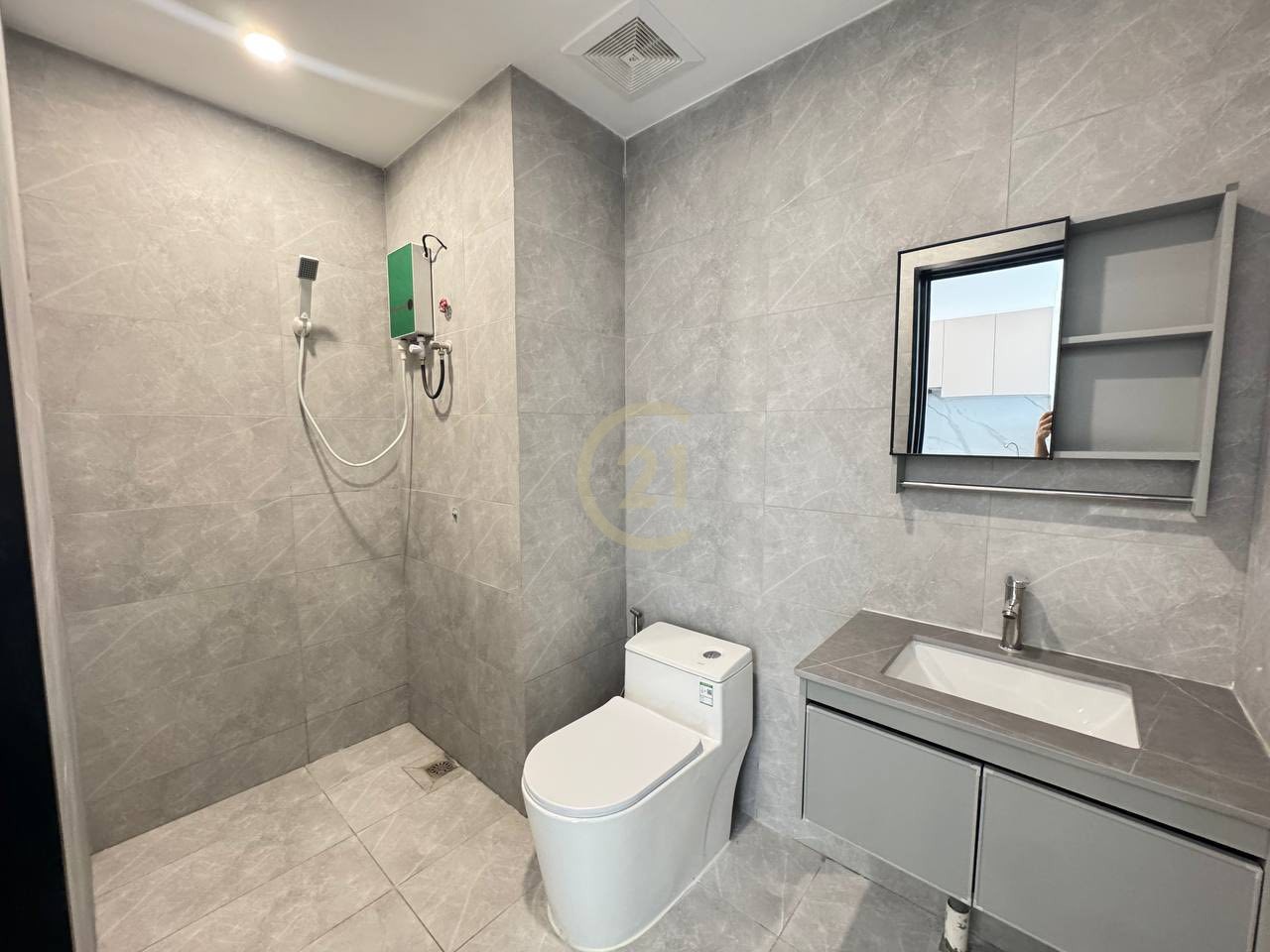 COZY ONE BEDROOM FOR RENT