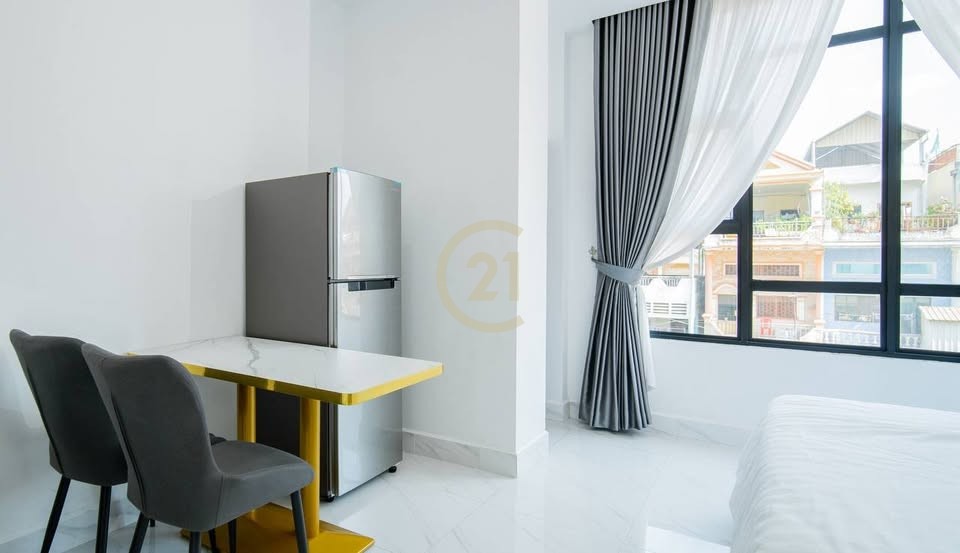 Luxury Studio Room at Toul Svaprey
