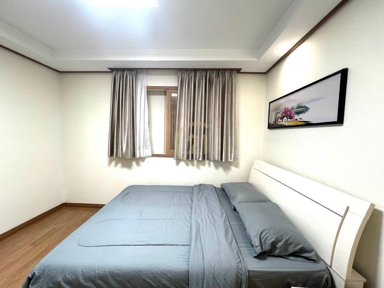 Cozy Condo 2 Bedroom for Rent at BKK1