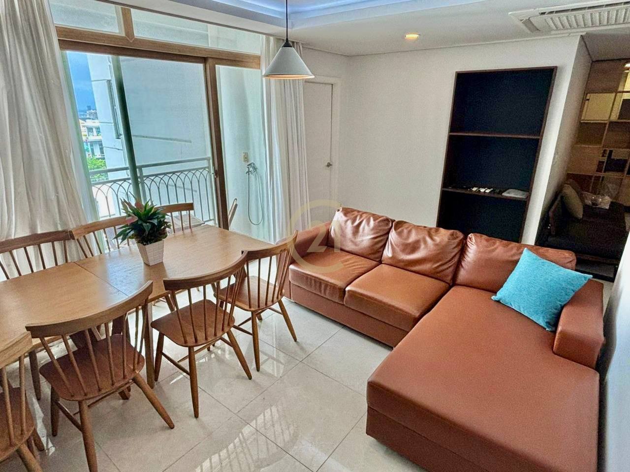 Luxury Two bedroom For Rent At BKK1