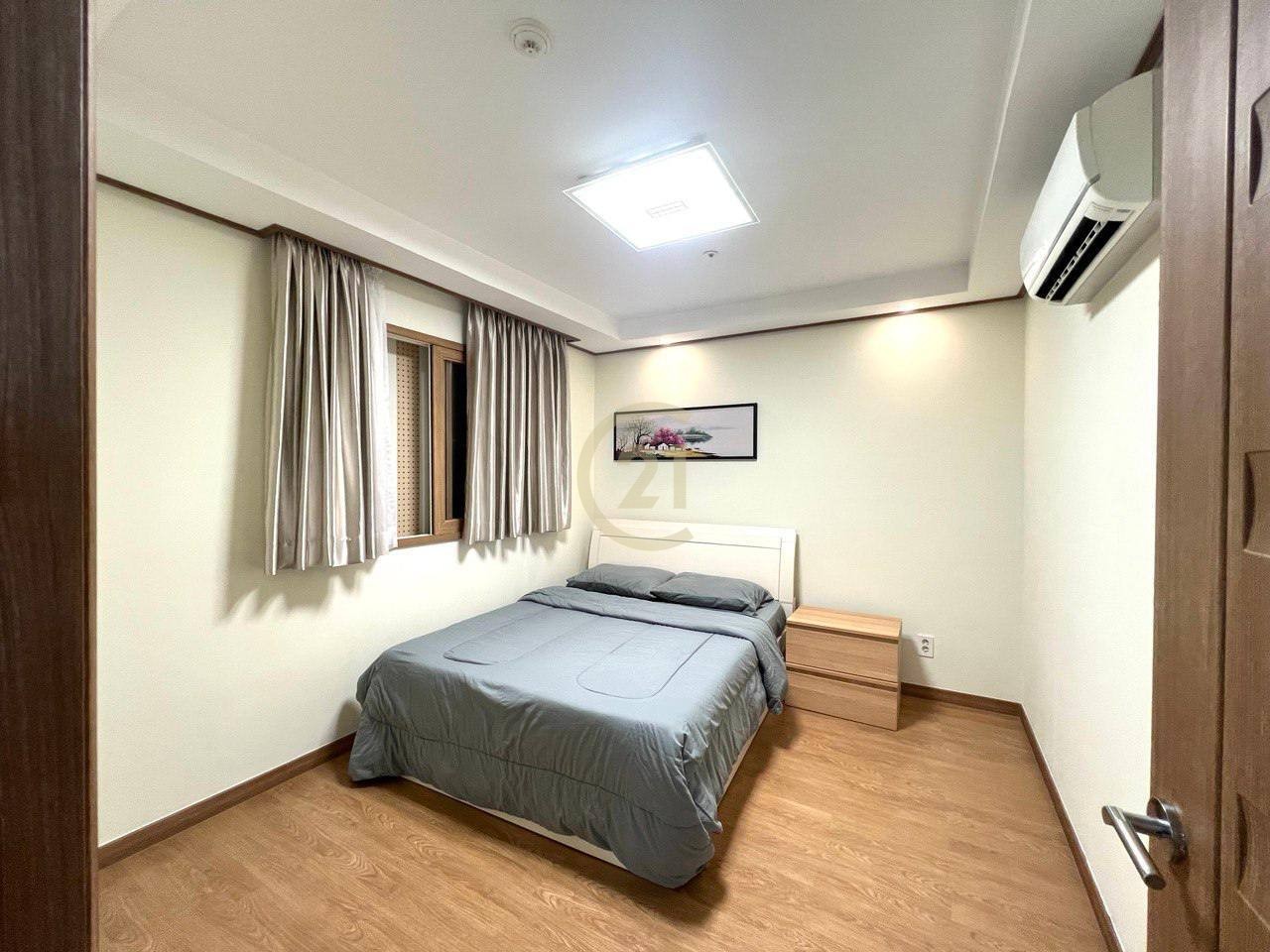 Cozy Condo 2 Bedroom for Rent at BKK1
