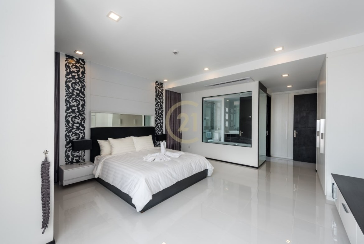 PREMIUM THREE BEDROOM FOR RENT